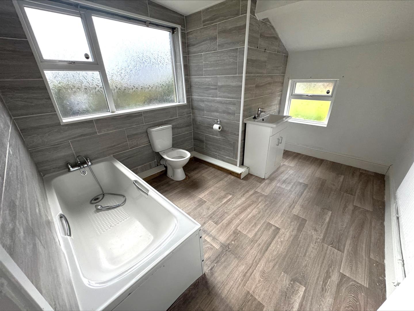 Glanmor Place, Llanelli, SA15 2RG